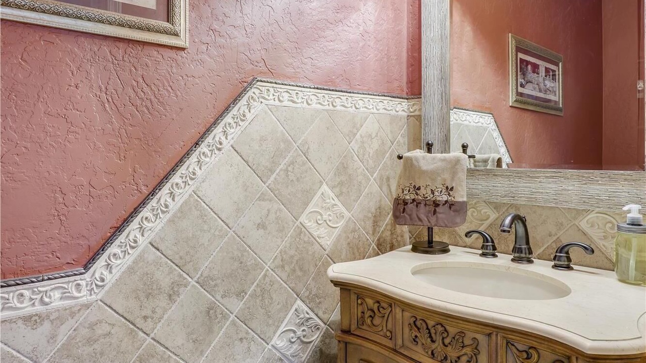 Photo of Bathroom in Palm Valley