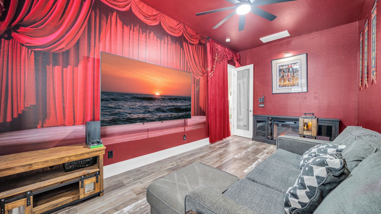 Photo of Livingroom in Laveen Village