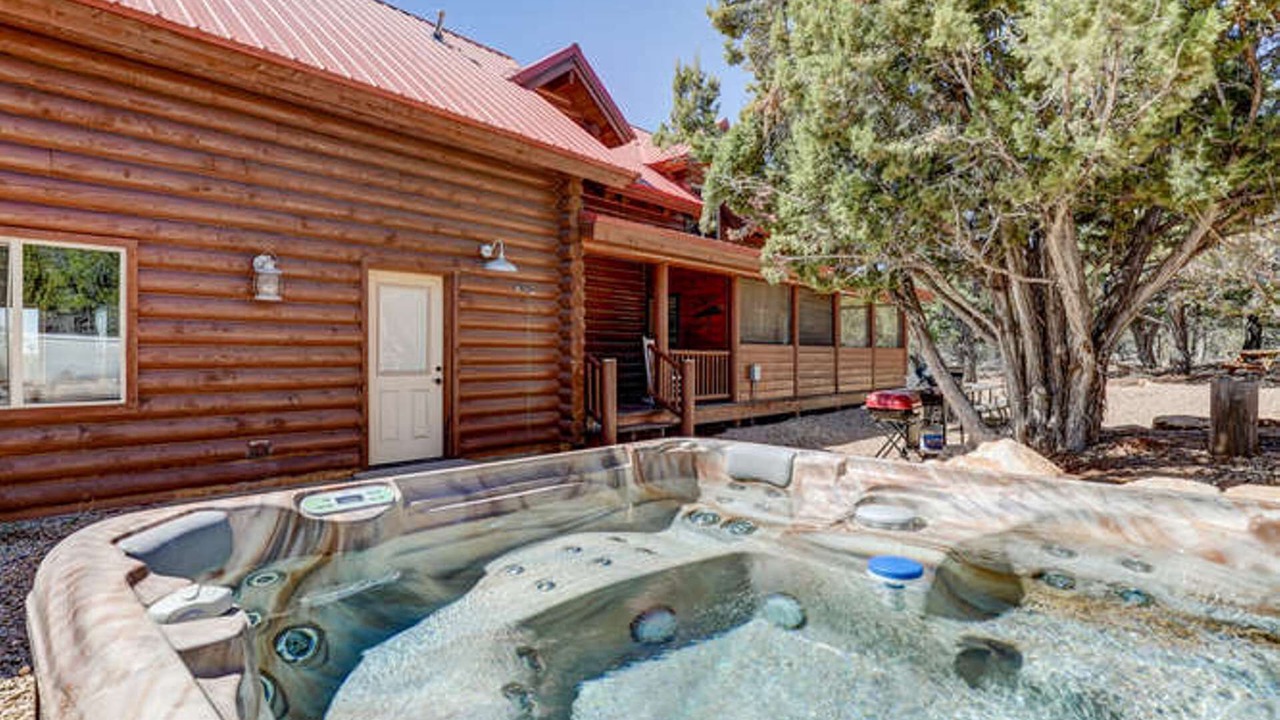Photo of Patio Balcony in Zion National Park East Entrance