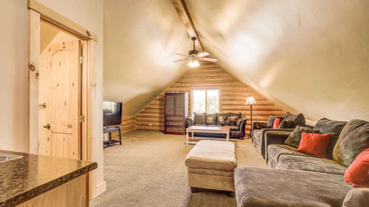 Photo of Livingroom in Zion National Park East Entrance