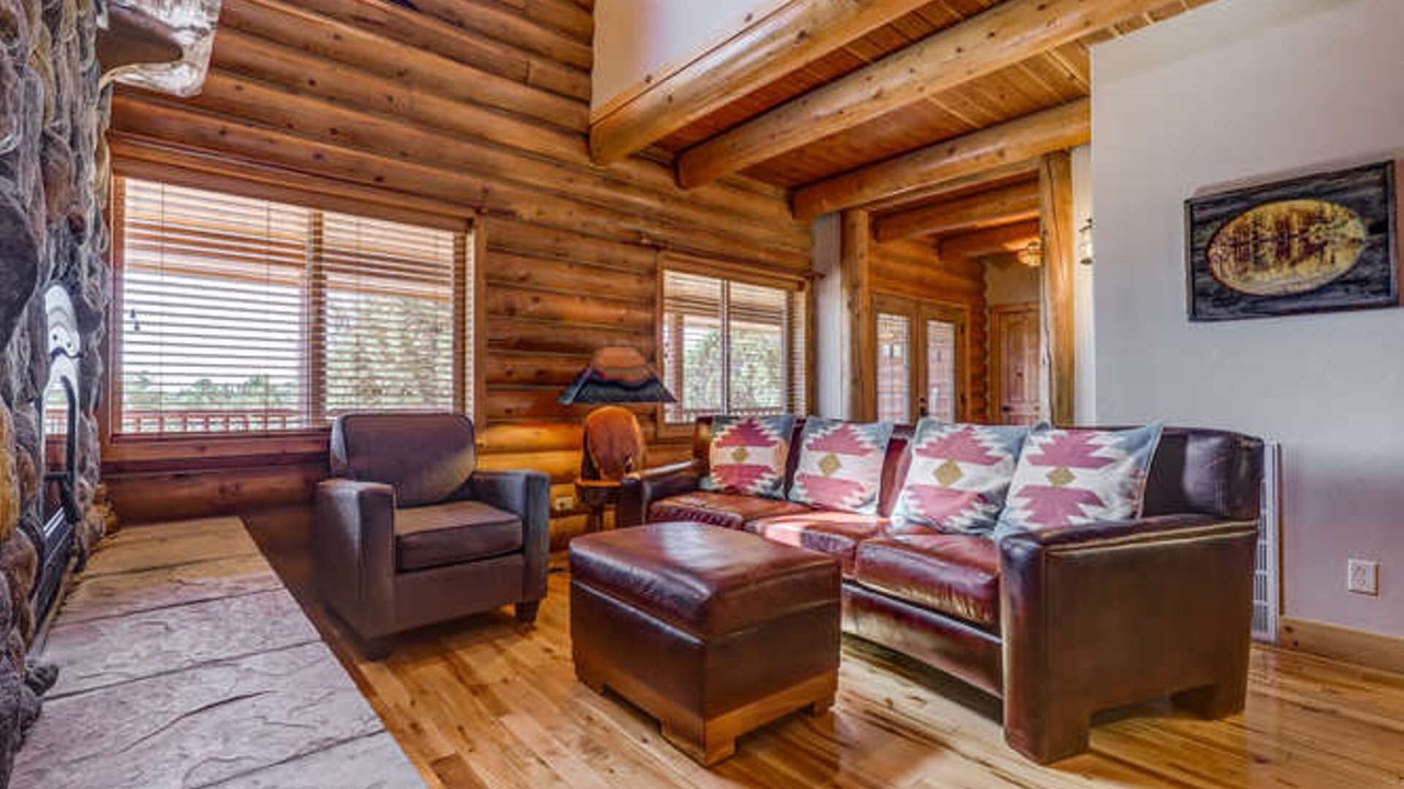 Photo of Livingroom in Zion National Park East Entrance