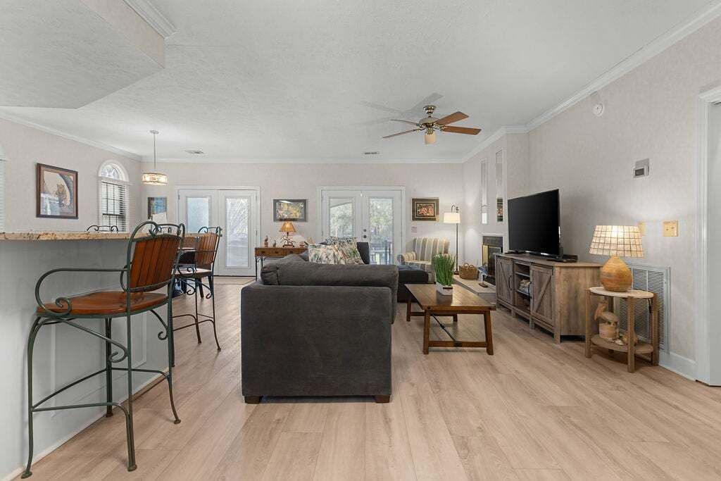 Photo of Livingroom in Seabrook Island