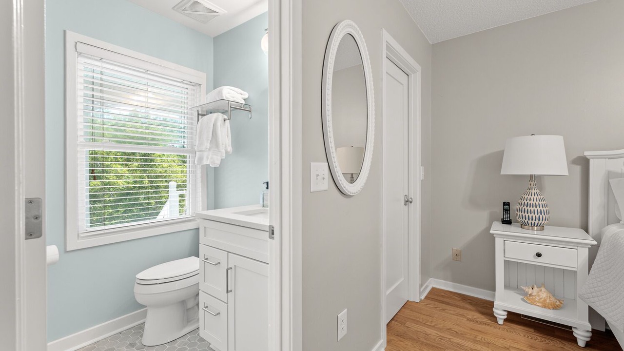 Photo of Bathroom in Pelican Bay