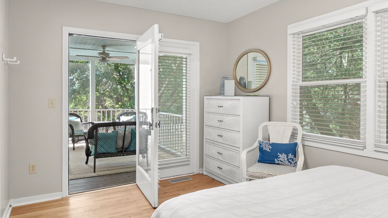 Photo of Bedroom in Pelican Bay