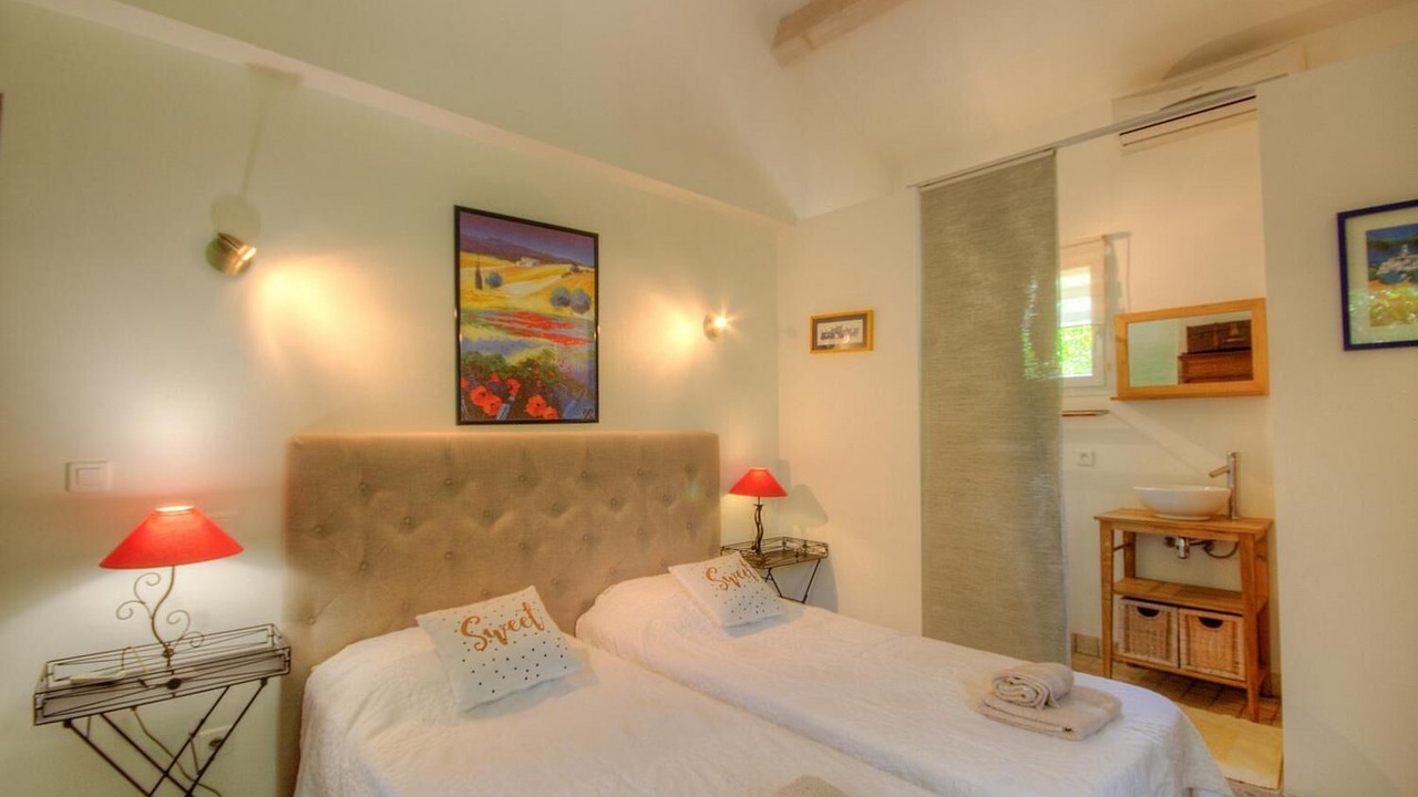 Photo of Bedroom in San-Gavino-di-Carbini