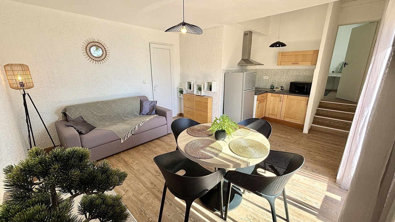 Photo of Livingroom in Sari-Solenzara