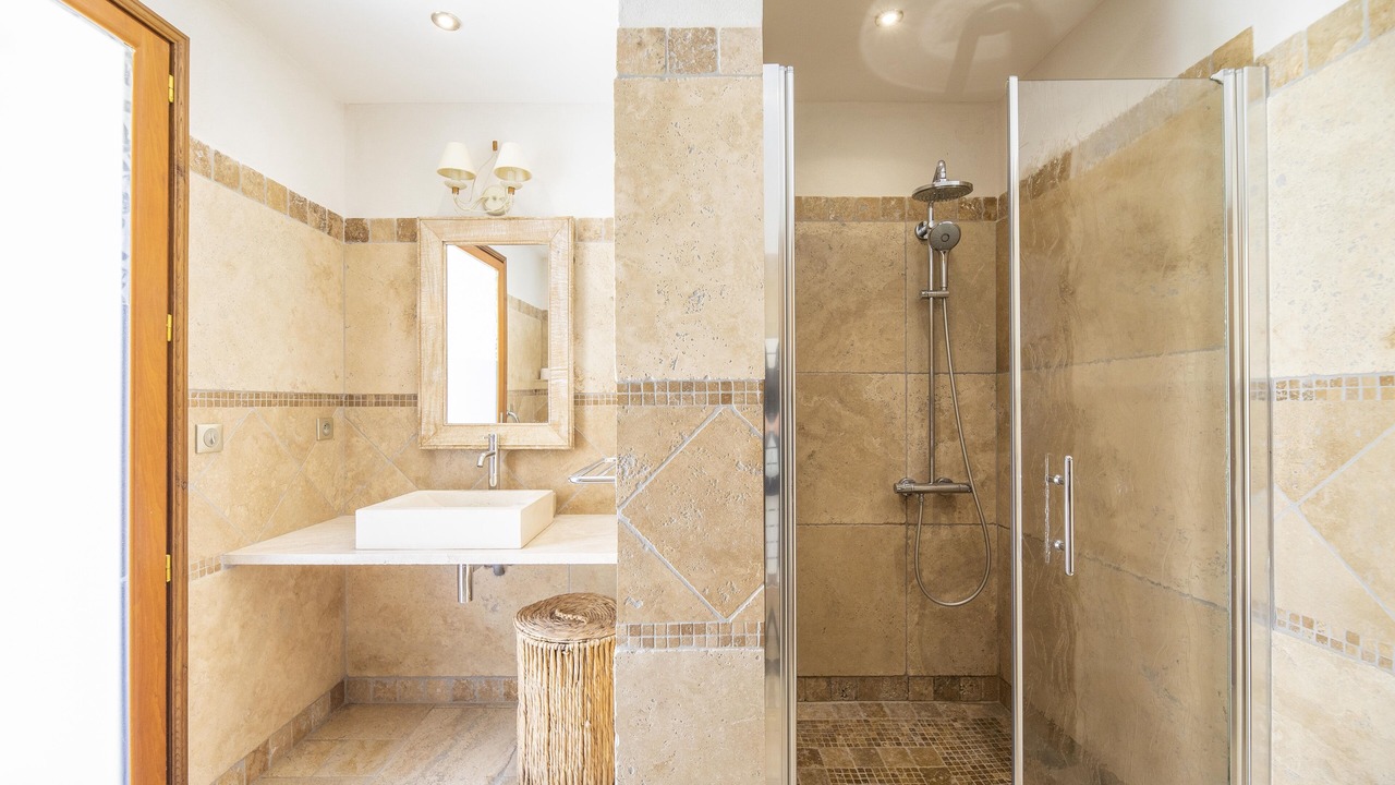 Photo of Bathroom in Bonifacio