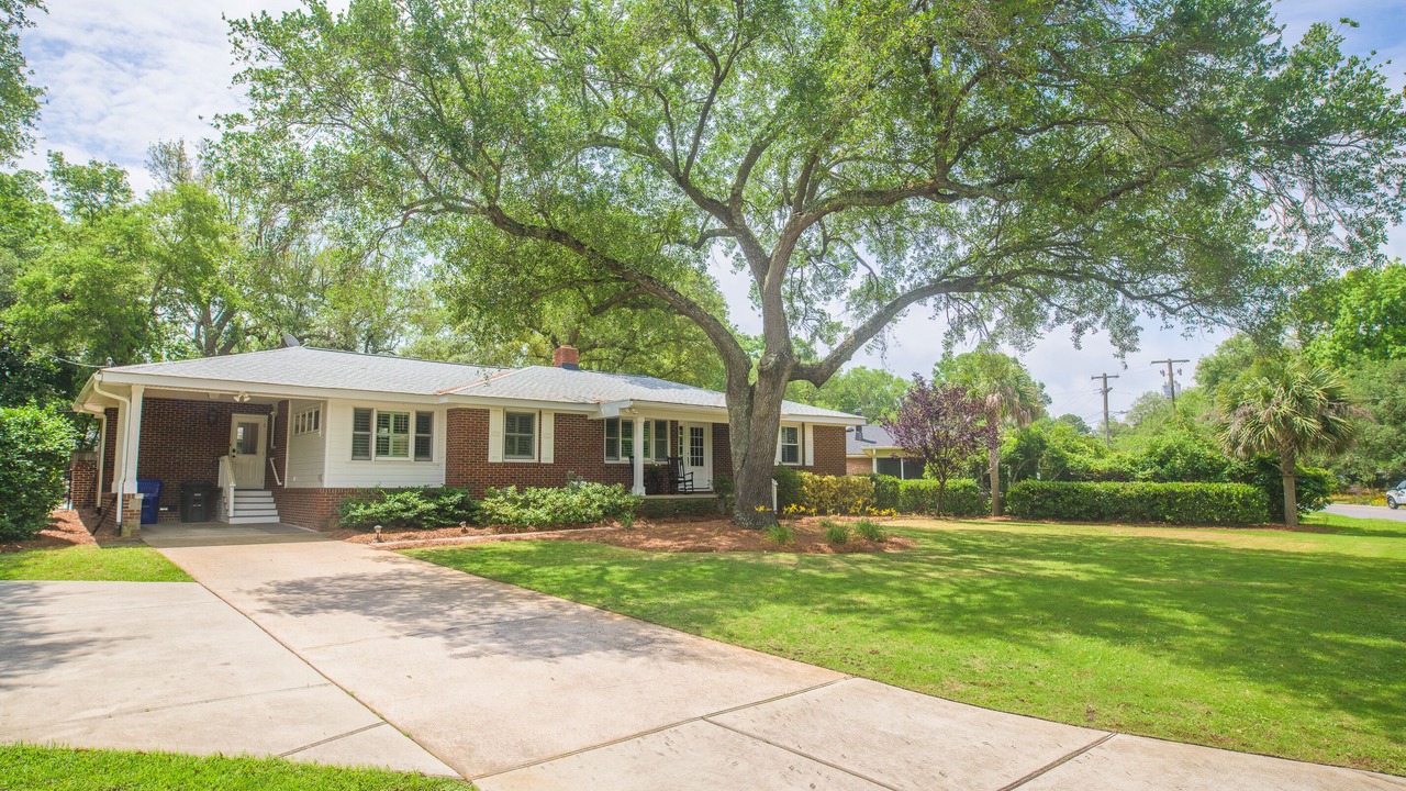 Photo of Outdoor in Mount Pleasant