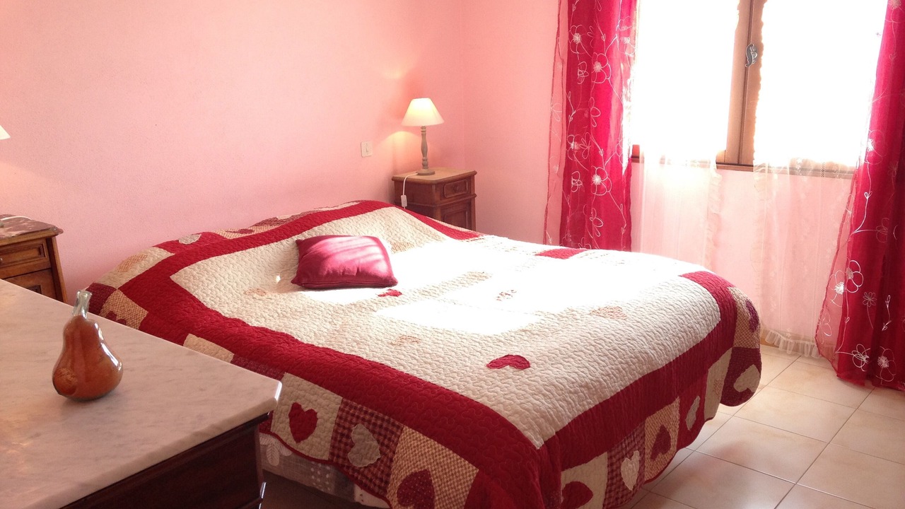 Photo of Bedroom in Figari