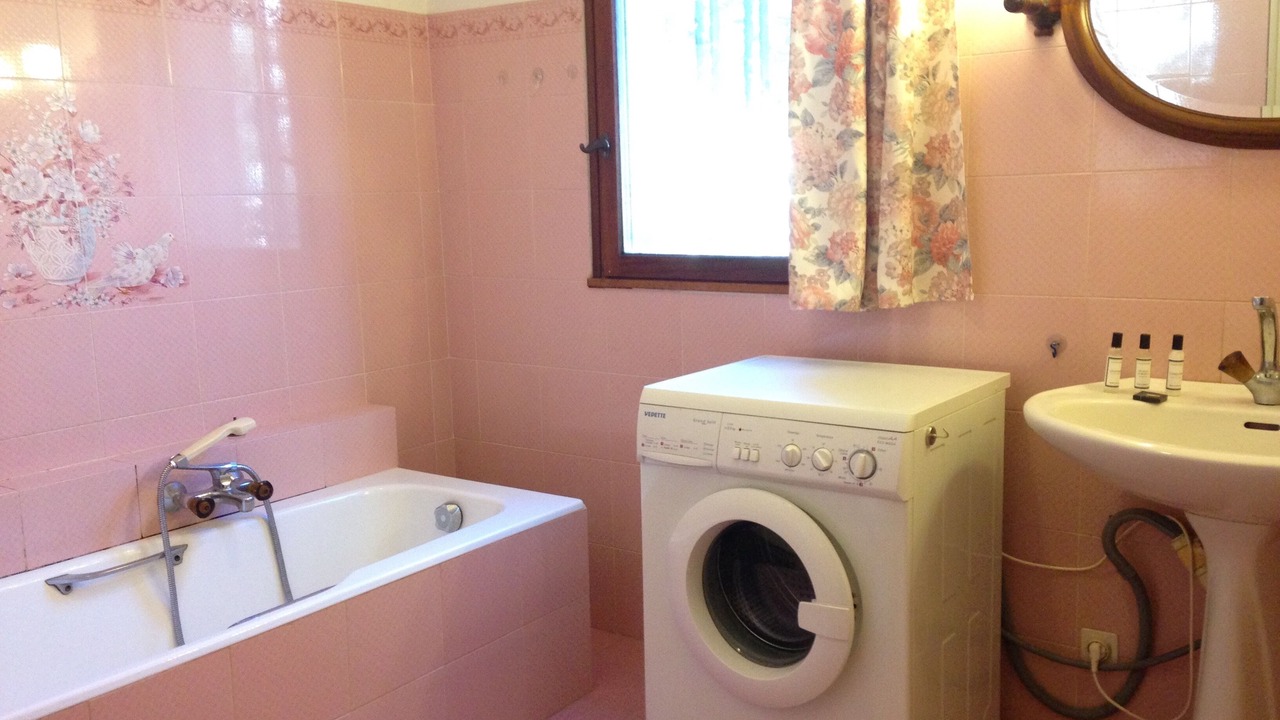 Photo of Bathroom in Figari