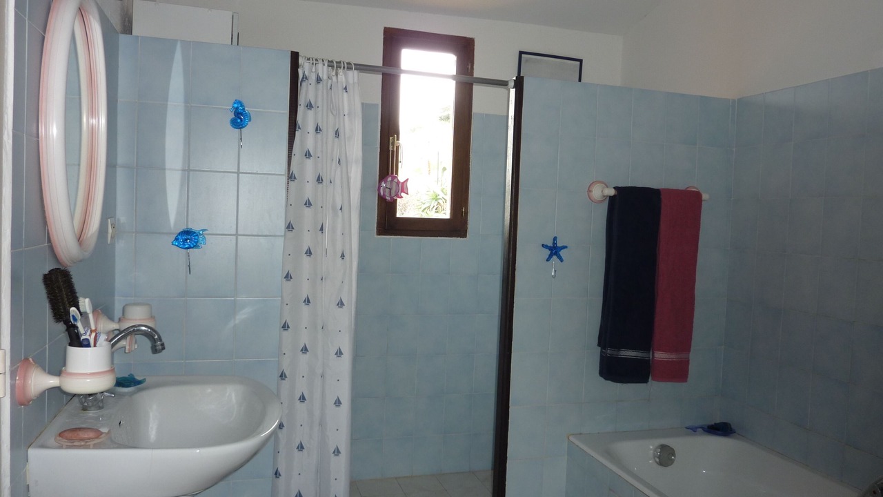 Photo of Bathroom in Algajola