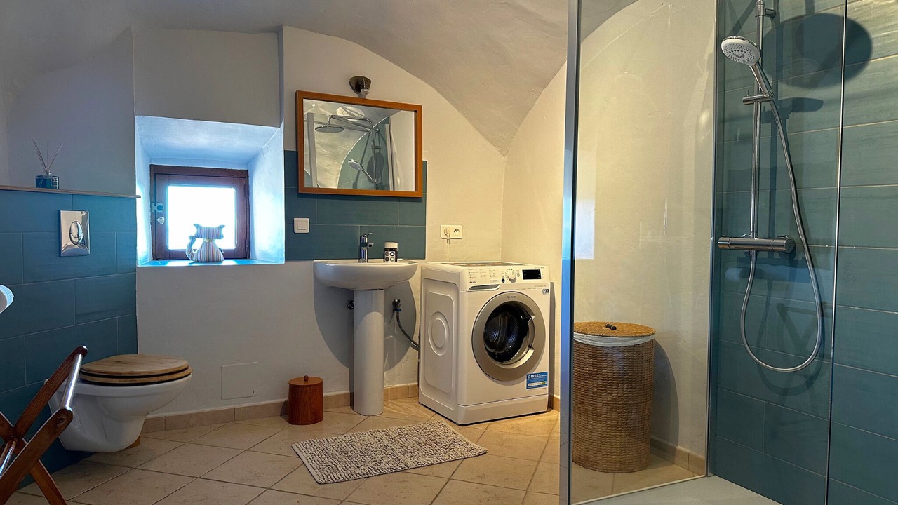Photo of Bathroom in Monticello