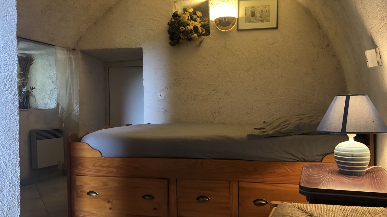 Photo of Bedroom in Lama