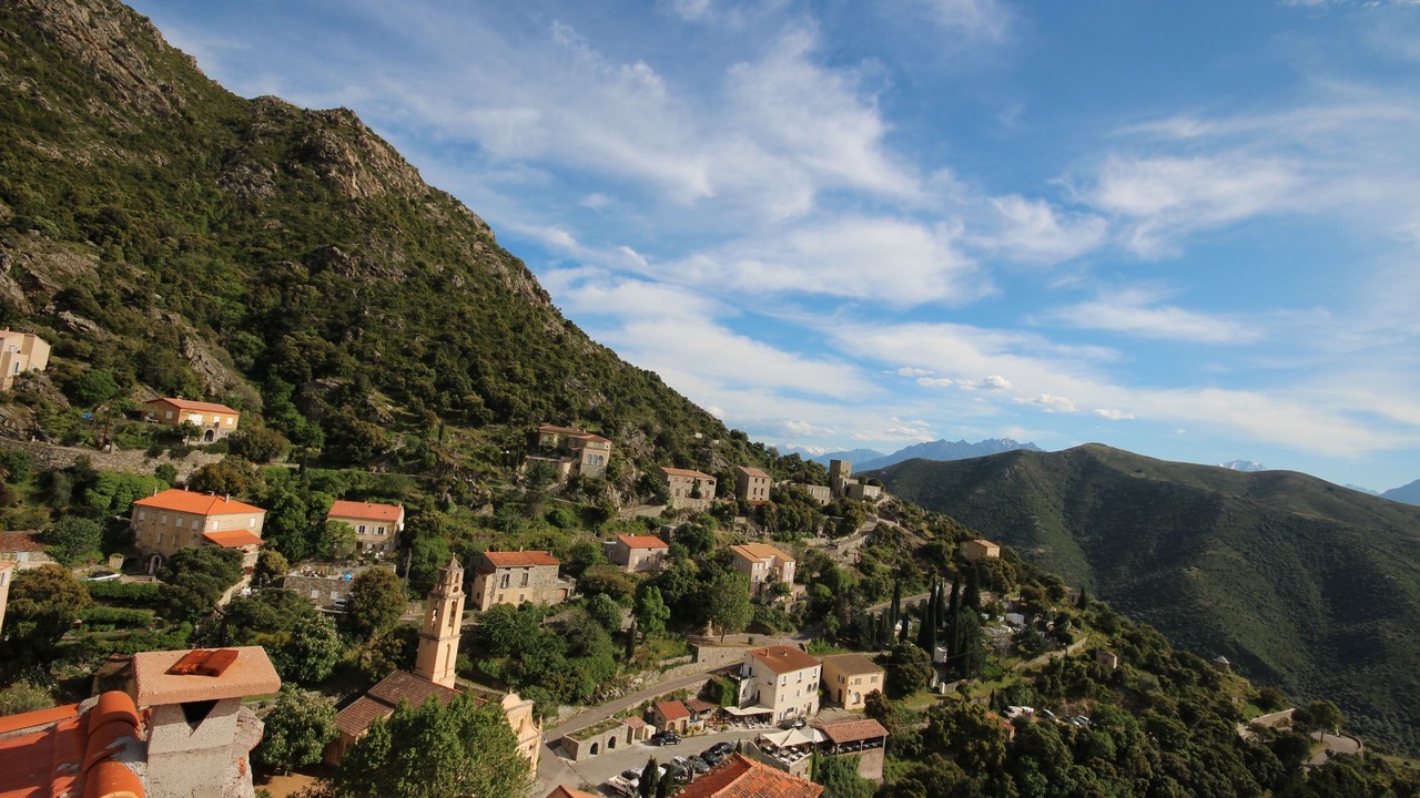 Photo of Outdoor in Lama
