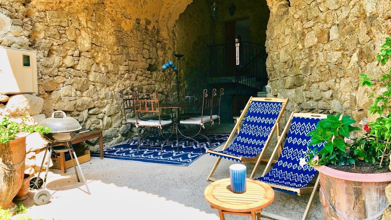 Photo of Outdoor in Lama