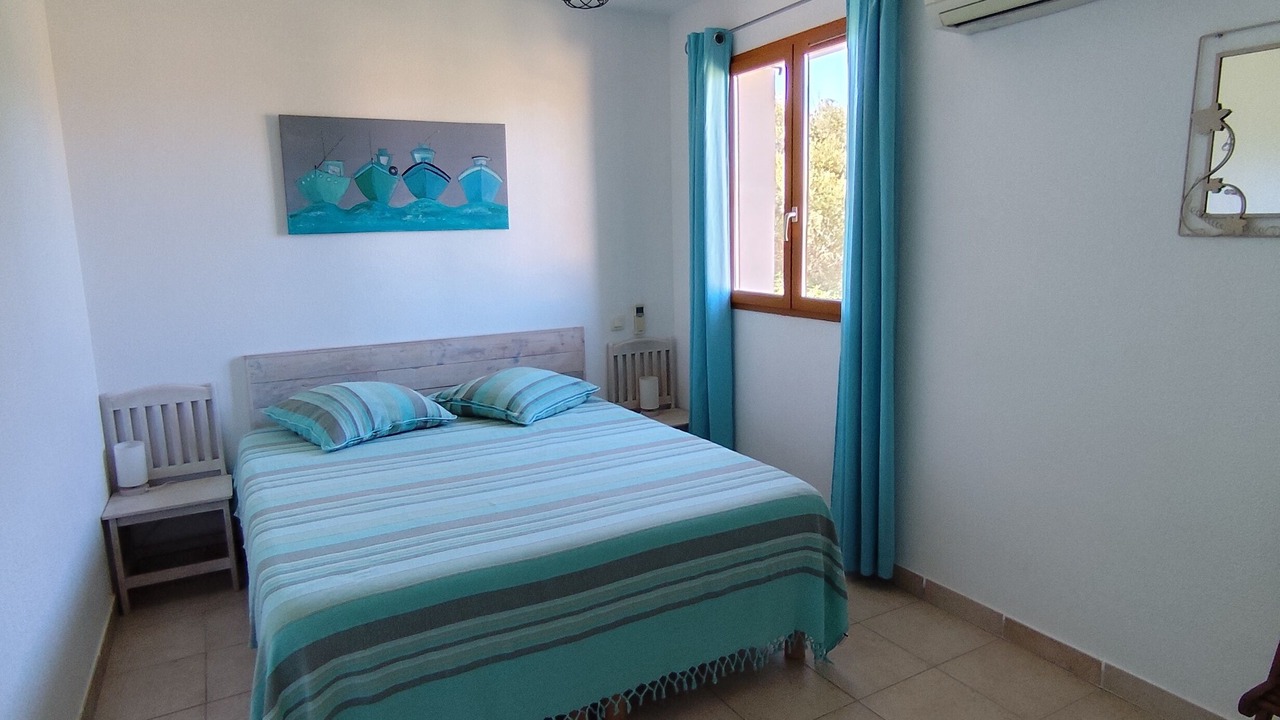 Photo of Bedroom in Lozari