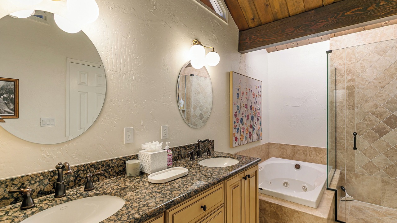Photo of Bathroom in Lake Arrowhead