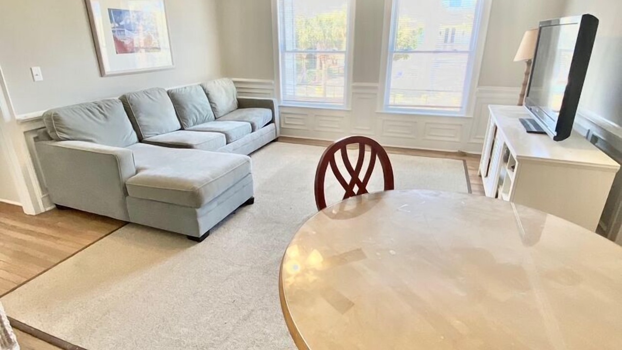 Photo of Livingroom in Sullivan's Island