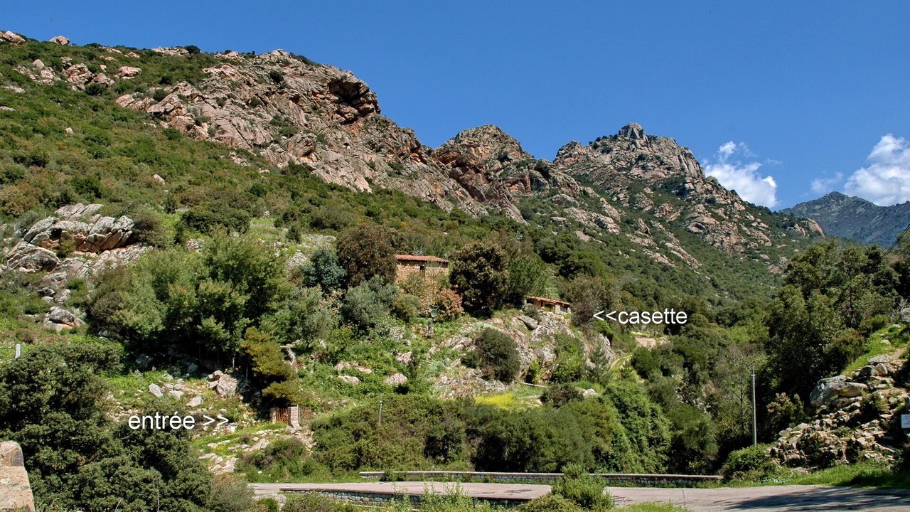 Photo of Outdoor in Peri