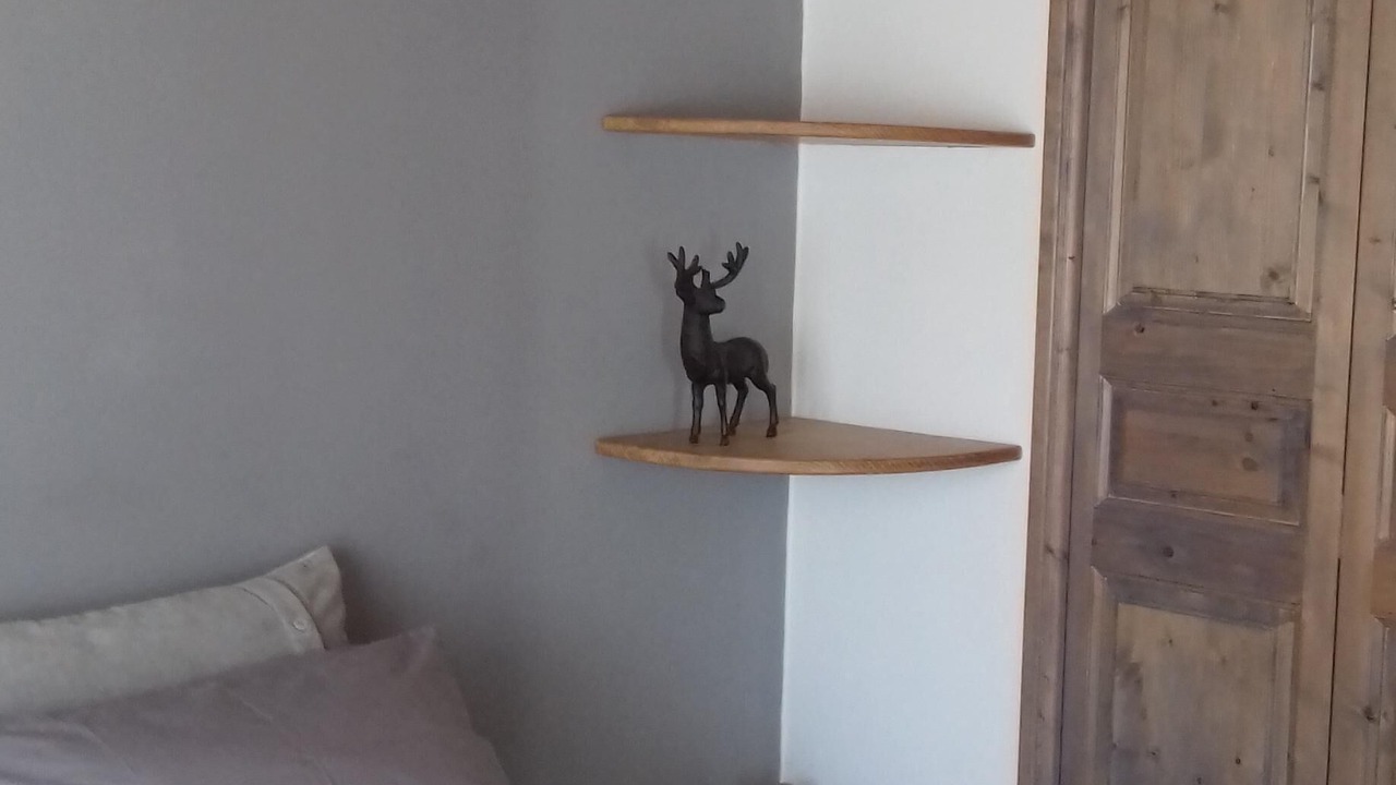 Photo of Bedroom in Evisa