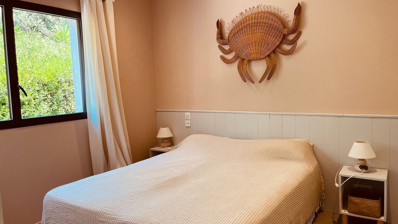 Photo of Bedroom in Lecci