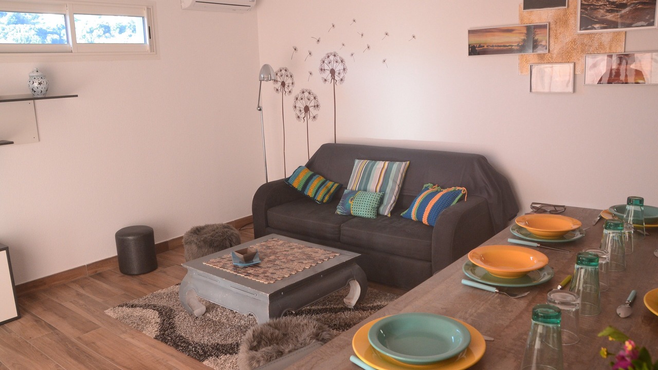 Photo of Livingroom in Erbalunga