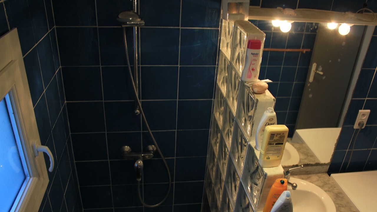 Photo of Bathroom in Centuri