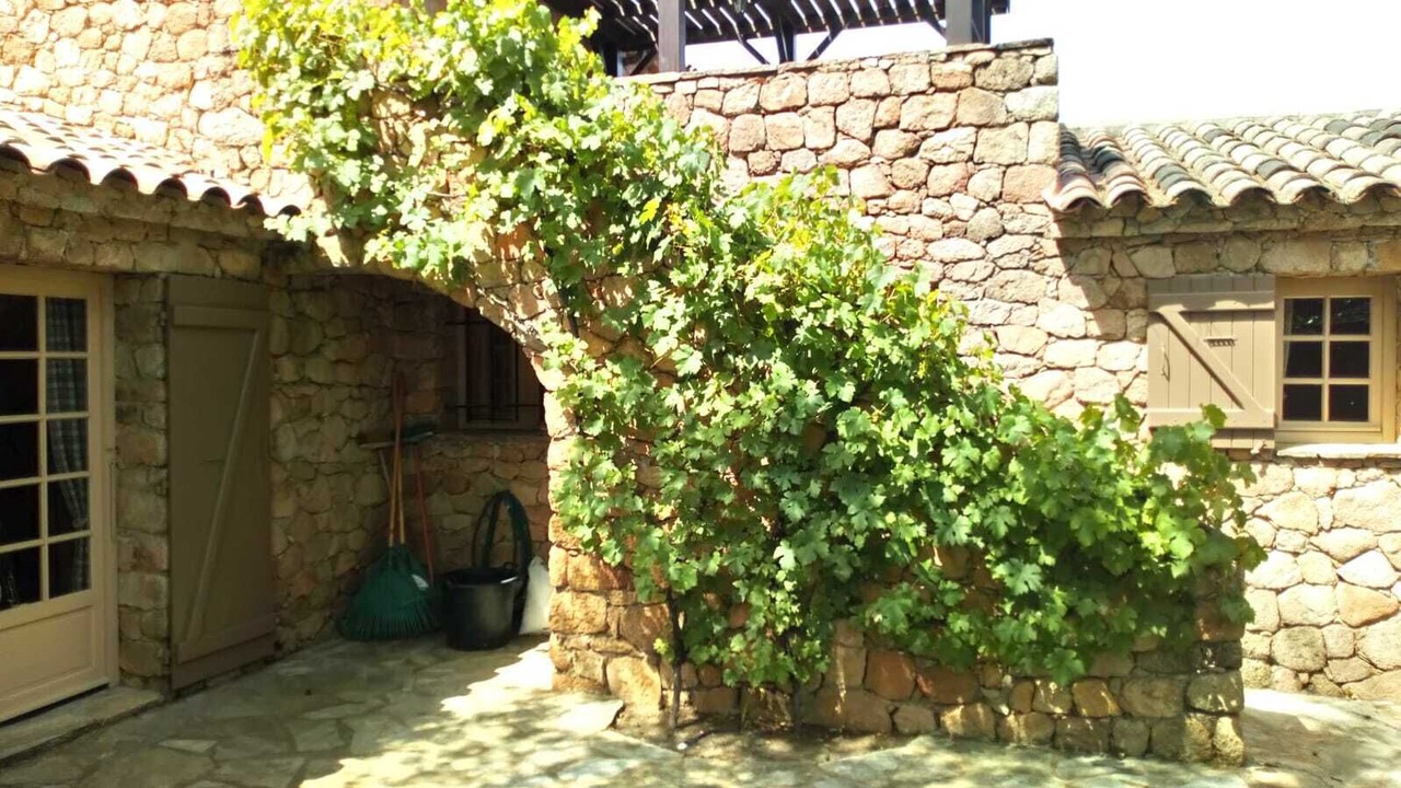 Photo of Outdoor in Lecci