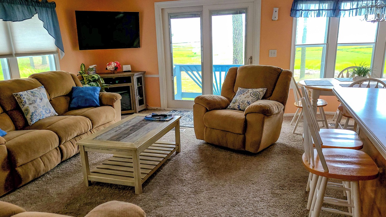 Photo of Livingroom in Assateague Pointe