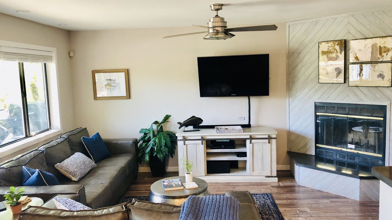 Photo of Bedroom in Wilbur Springs