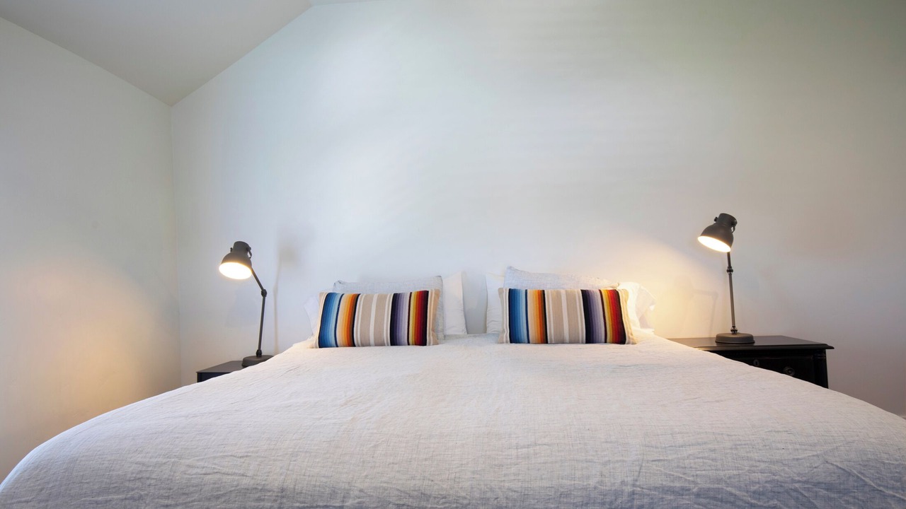 Photo of Bedroom in Geyserville