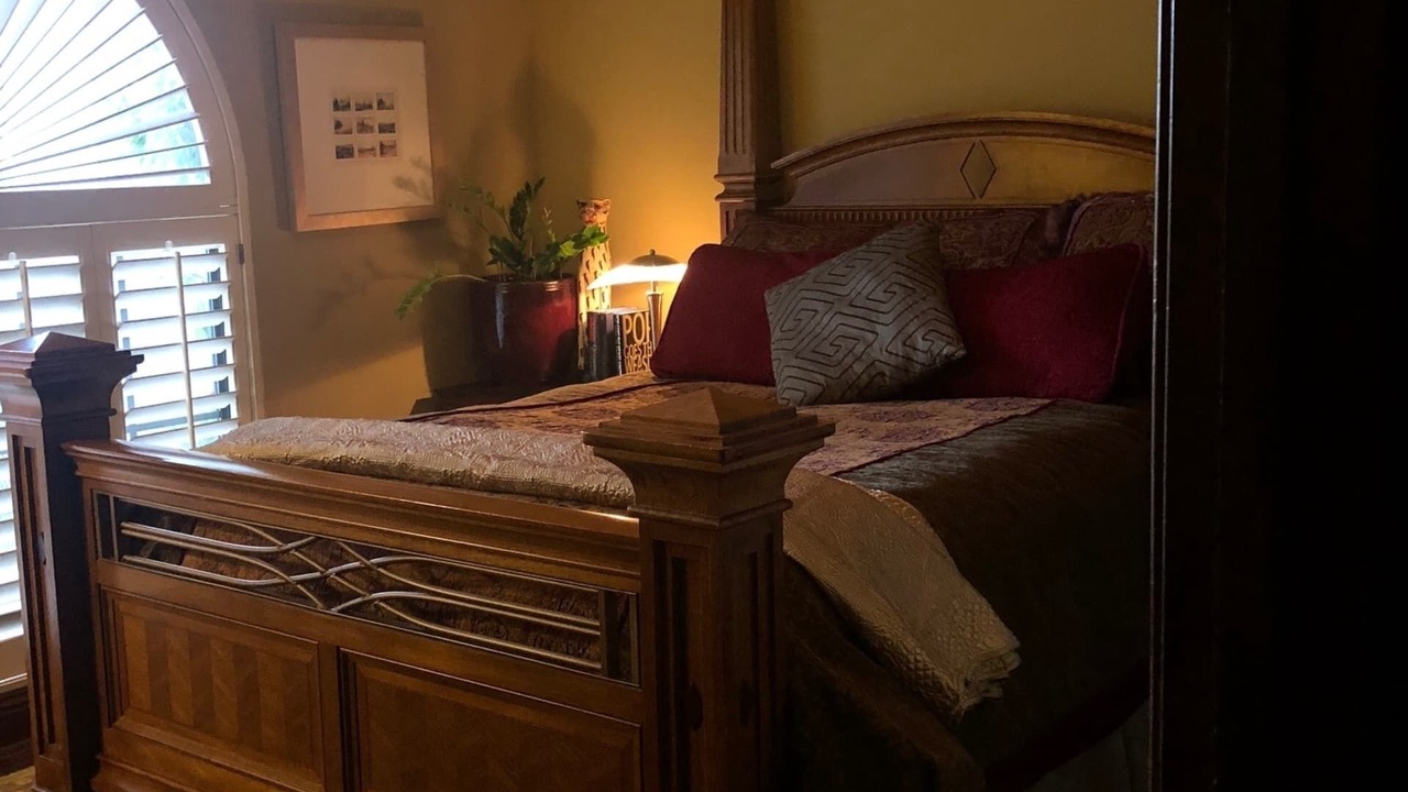 Photo of Bedroom in Central Scottsdale