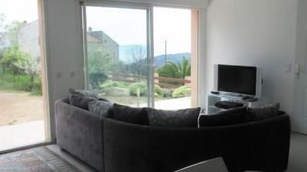Photo of Livingroom in Coggia
