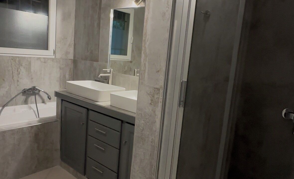 Photo of Bathroom in Pinarellu