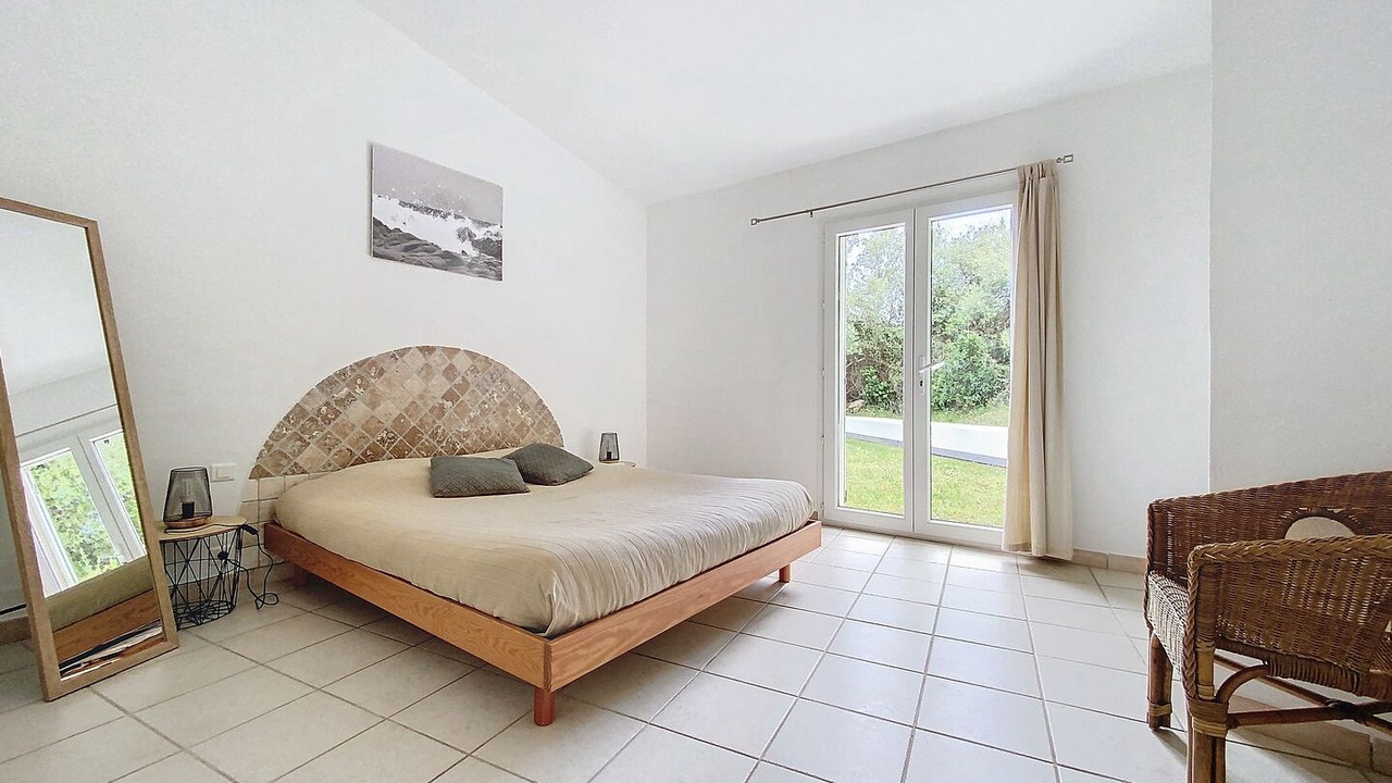 Photo of Bedroom in Pinarellu