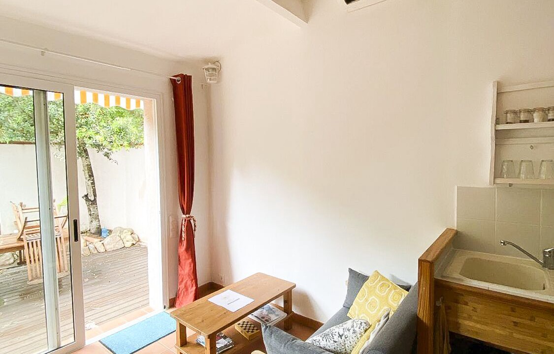 Photo of Livingroom in Maora