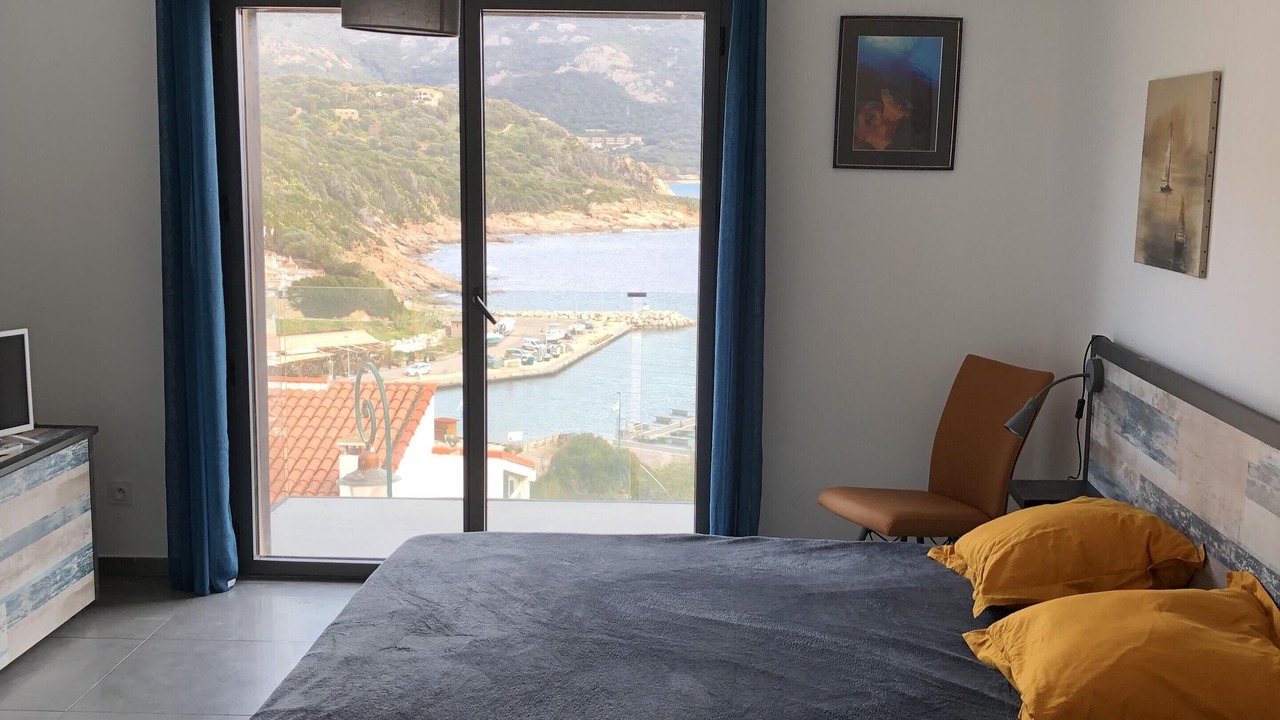 Photo of Bedroom in Cargese