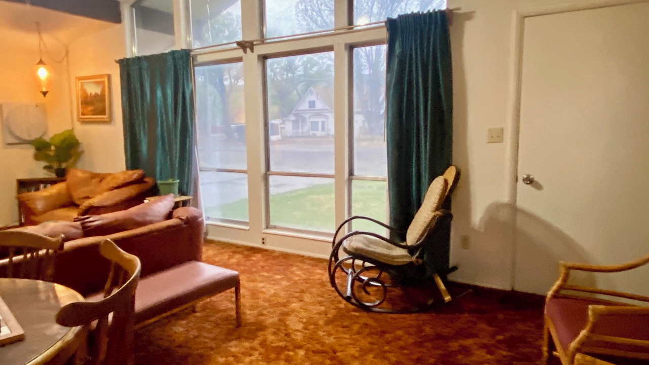 Photo of Livingroom in Junction
