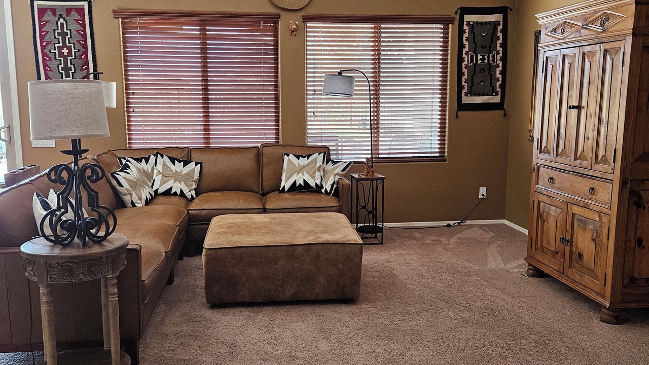 Photo of Livingroom in Gold Canyon