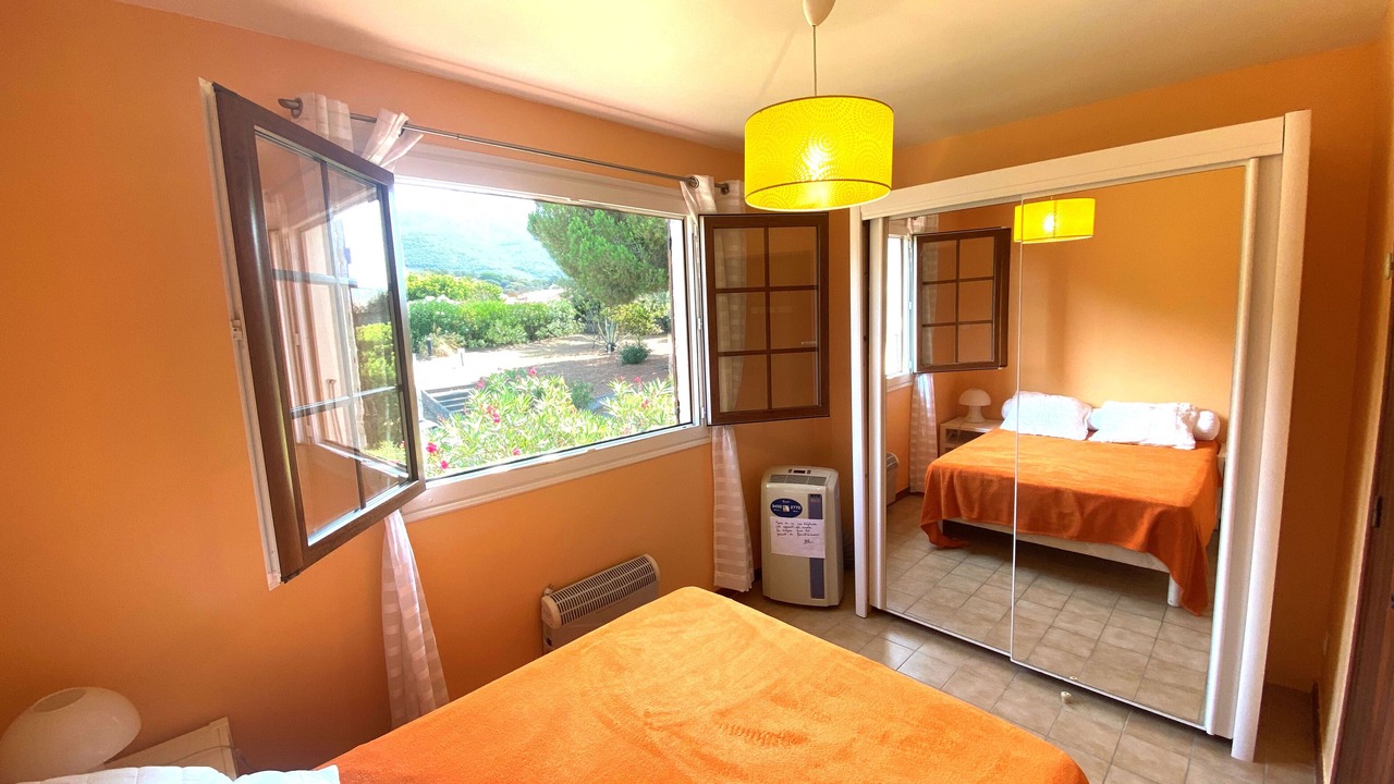 Photo of Bedroom in Sagone