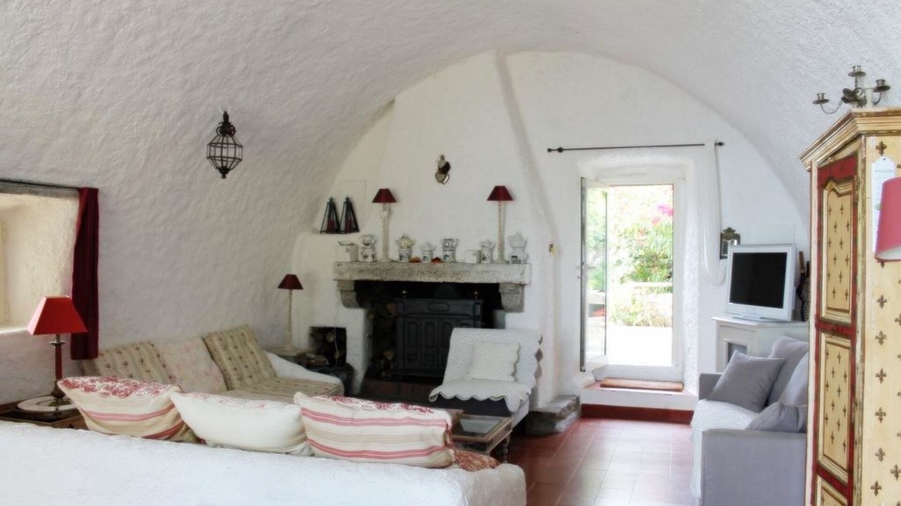 Photo of Livingroom in Monticello