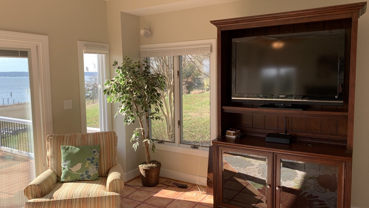 Photo of Livingroom in St. Leonard