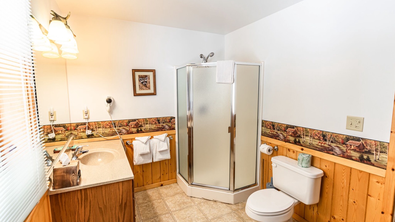 Photo of Bedroom in North Wawona