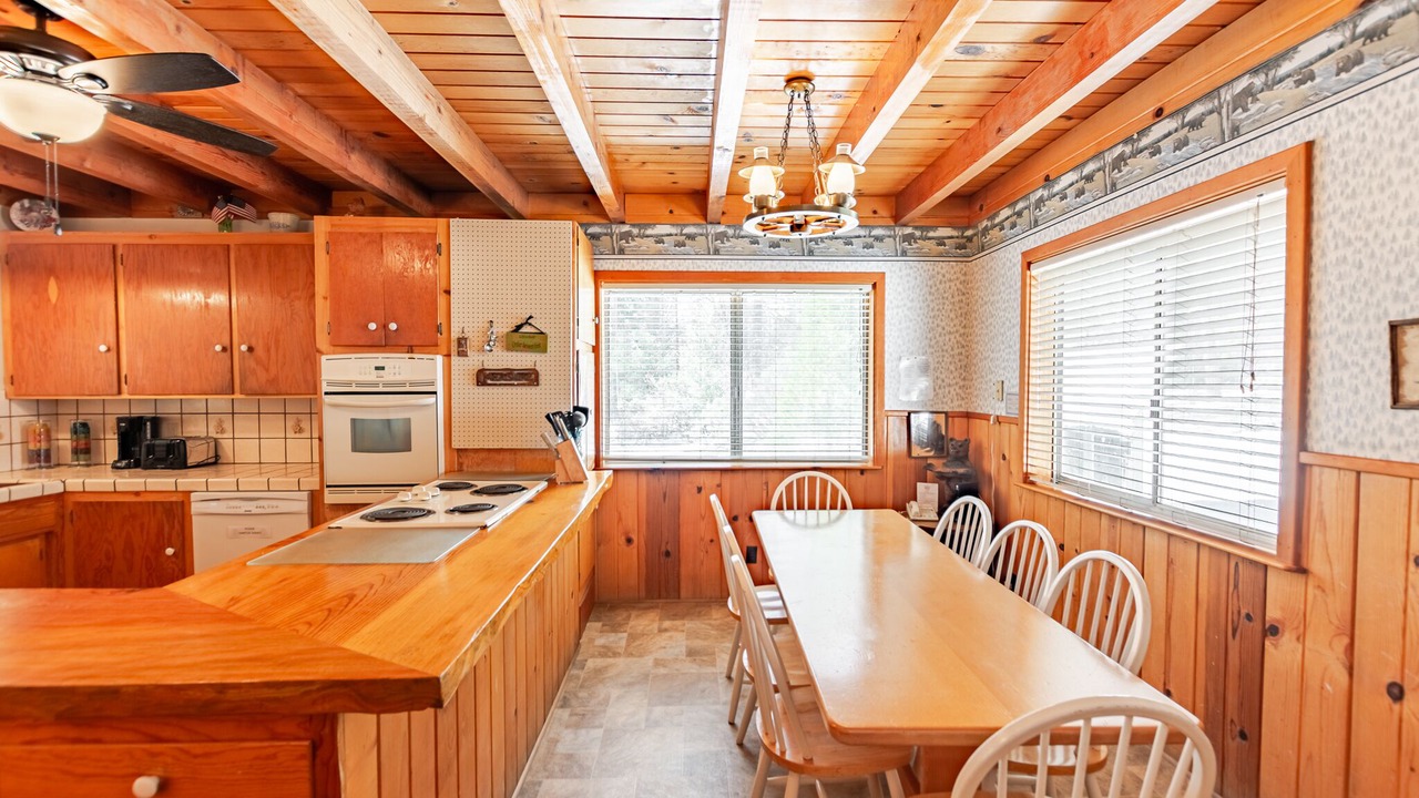 Photo of Kitchen in North Wawona