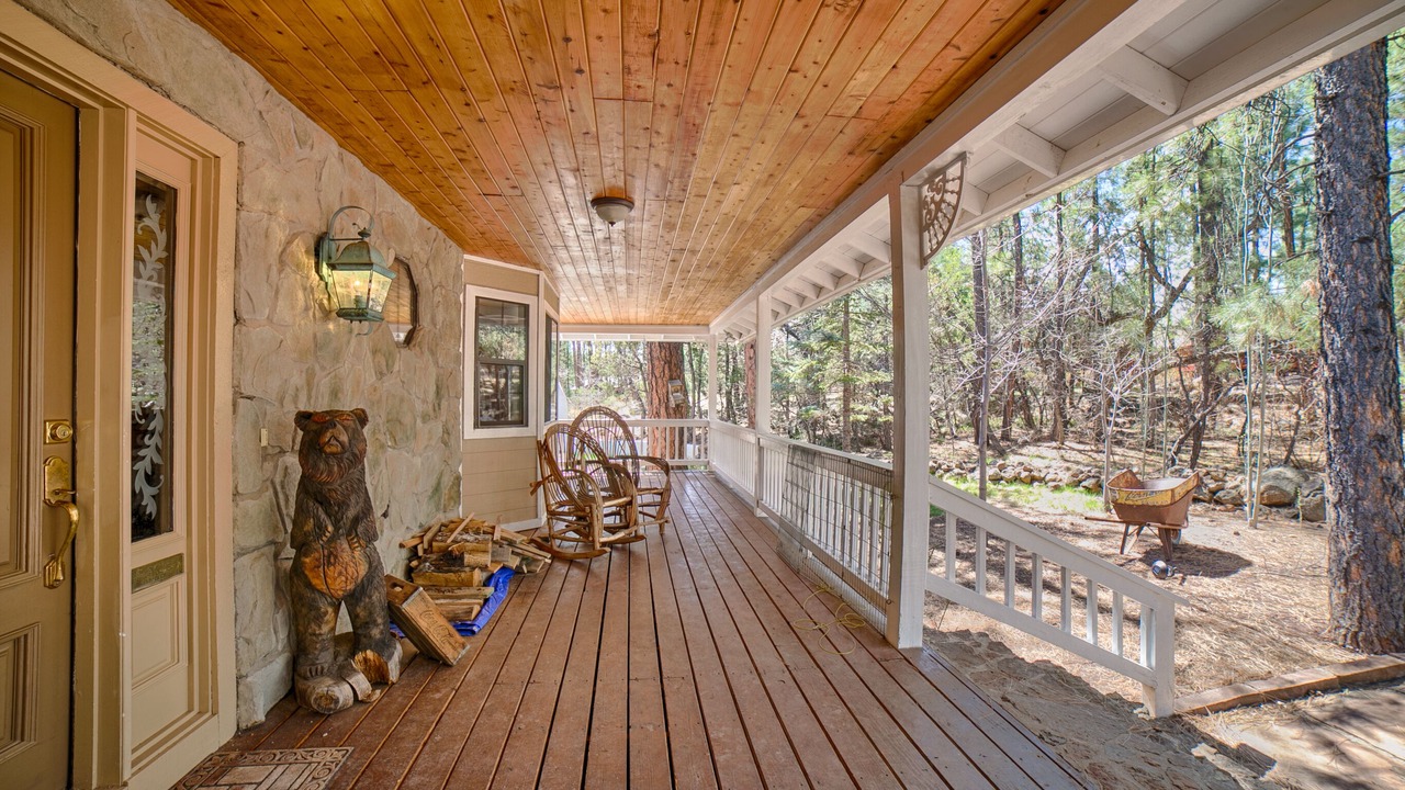 Photo of Patio Balcony in Pinetop