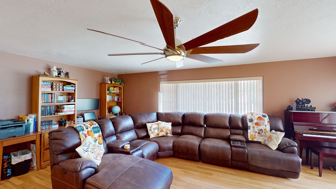 Photo of Bedroom in Parowan