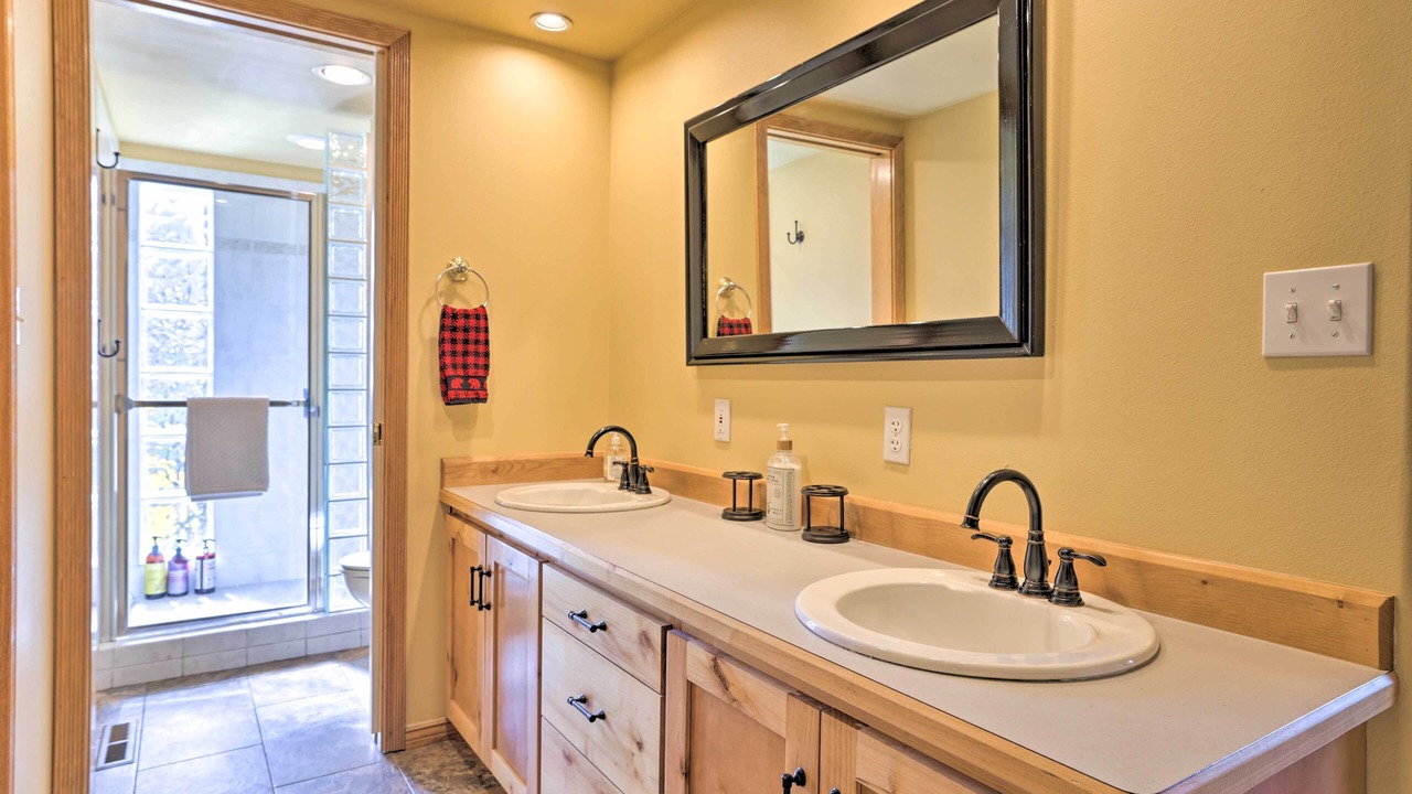 Photo of Bathroom in Brian Head