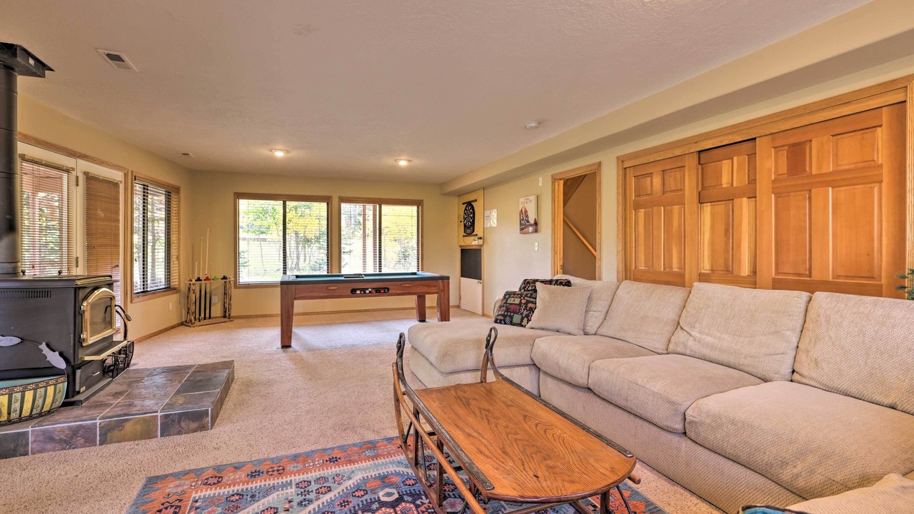 Photo of Livingroom in Brian Head