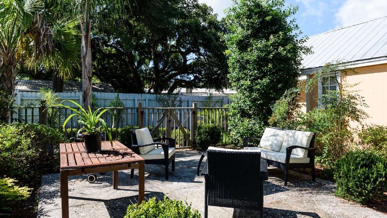 Photo of Patio Balcony in Old Village