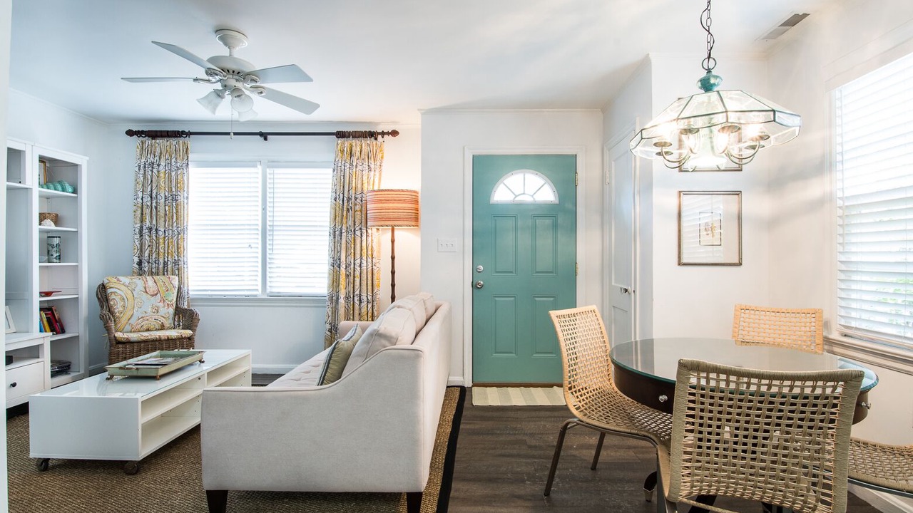 Photo of Livingroom in Old Village